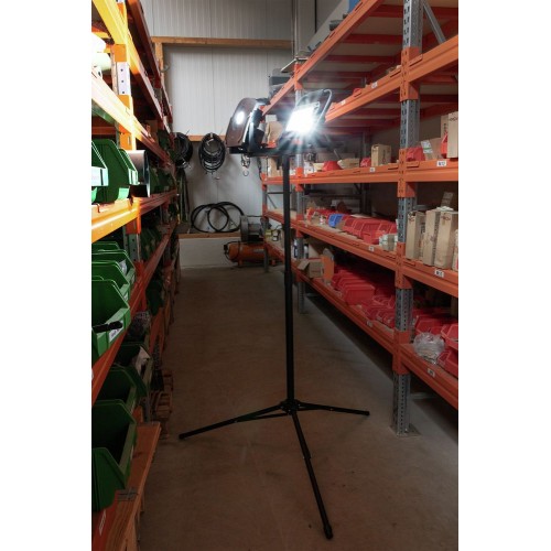 Ansmann univerzális állvány UT180 reflektorhoz