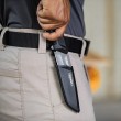 Toughbuilt fix pengéjű kés tokban Toughbuilt fix pengéjű kés tokban