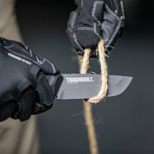 Toughbuilt fix pengéjű kés tokban Toughbuilt fix pengéjű kés tokban
