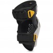 Toughbuilt GelFit combtámaszos térdvédő - gumis borítással Toughbuilt GelFit combtámaszos térdvédő - gumis borítással